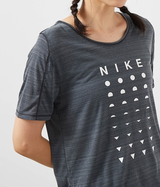 Nergy Nike ナイキ アイコン クラッシュ ショートスリーブ ランニングトップ ウィメンズ トップス Tシャツ カットソー 通販 J Adore Jun Online