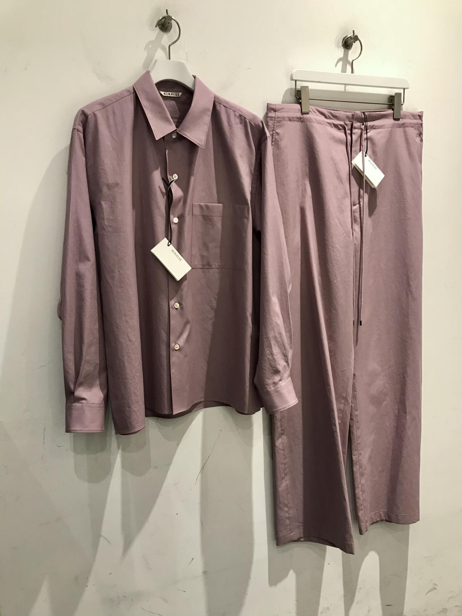 AURALEE WASHED FINX TWILL BOX SHIRTS | STAFF OUTFIT | ADAM ET ROPE 