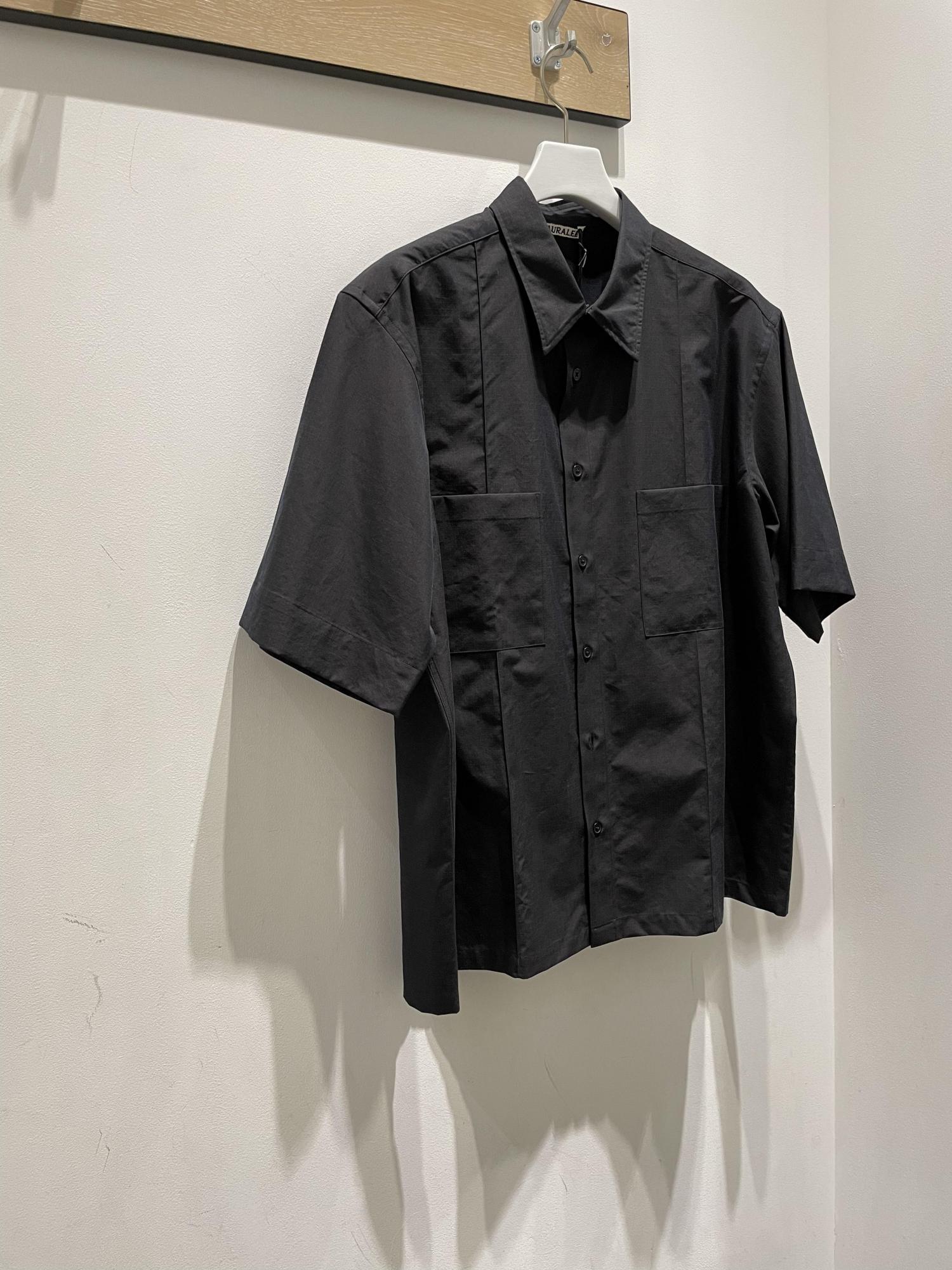 AURALEE WASHED FINX RIPSTOP CHAMBRAY HALF SLEEVED SHIRTS / ADAM ET