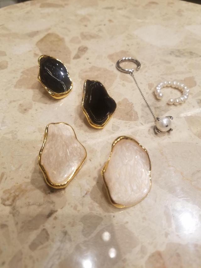 西村めりい Staff Outfit Adam Et Rope アダムエロペ