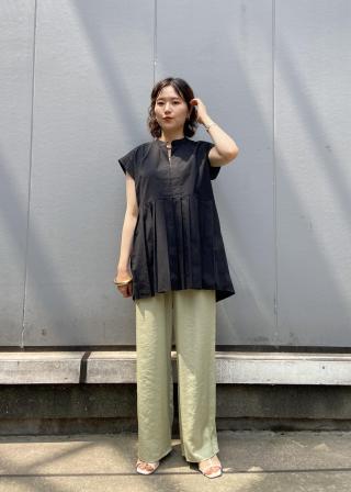 Vis きちんと感溢れる 切り替えプリーツフレンチスリーブ前開きシャツ トップス シャツ ブラウス 通販 J Adore Jun Online