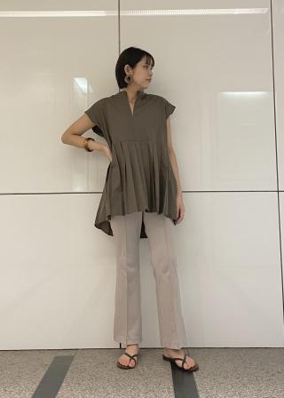 Vis きちんと感溢れる 切り替えプリーツフレンチスリーブ前開きシャツ トップス シャツ ブラウス 通販 J Adore Jun Online