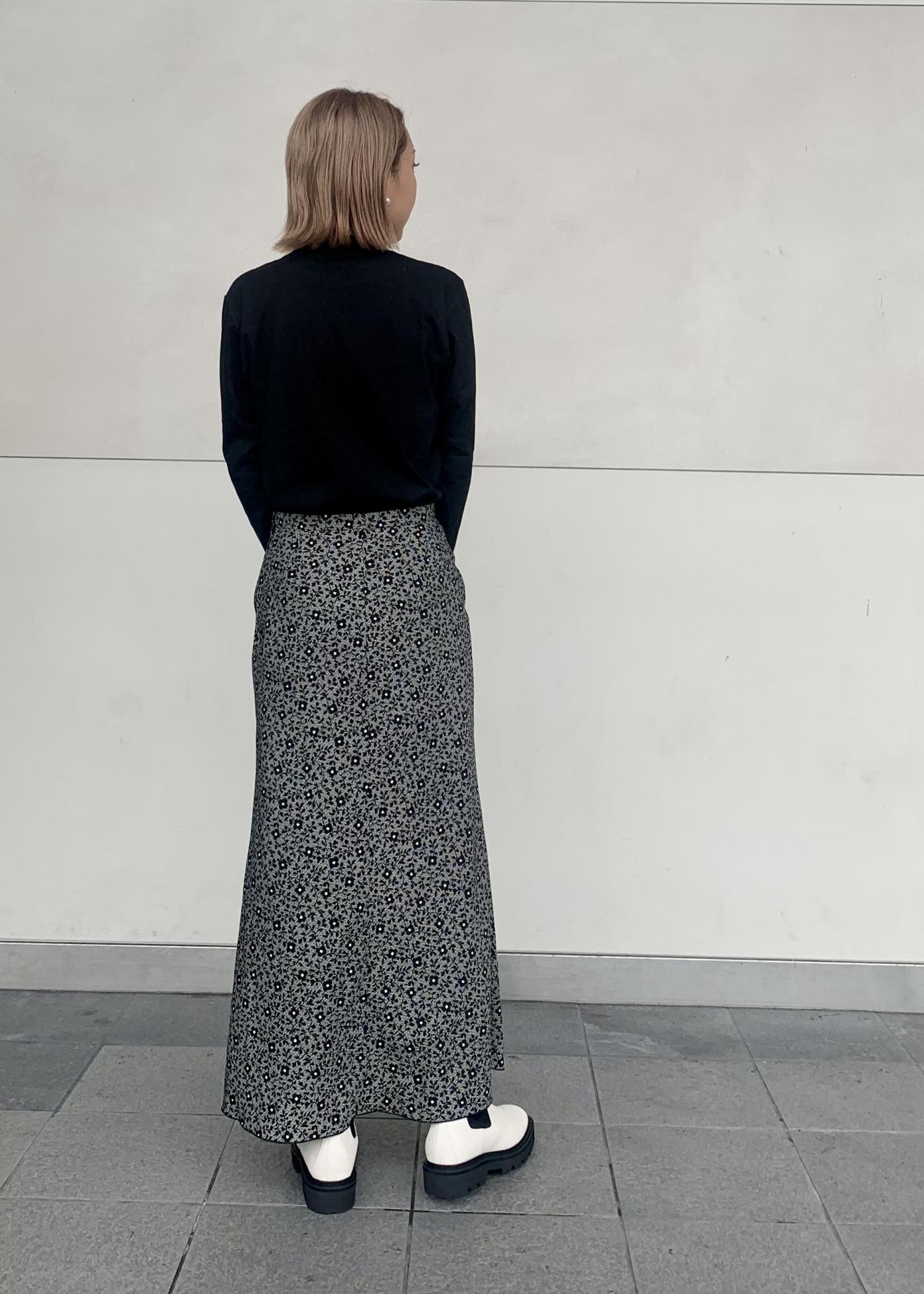 スカート maco mame kurogouchi(マメクロゴウチ) Floral Motif Embroidered
