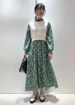 【極美品37,100円】LOVELESS フラワープリントハイネックワンピース チェリー刺繍×フラワープリントフレアスリーブハイネック