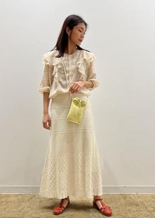 ROPE’ - 30 ロペ ROPE 花柄 レース ハイネック ブラウス シャツ トップス 白 30 ロペ ROPE 花柄 レース ハイネック ブラウス シャツ トップス 白