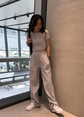 Alo Snuggle ハイウエストワイドレッグパンツ XS Alo Snuggle ハイ