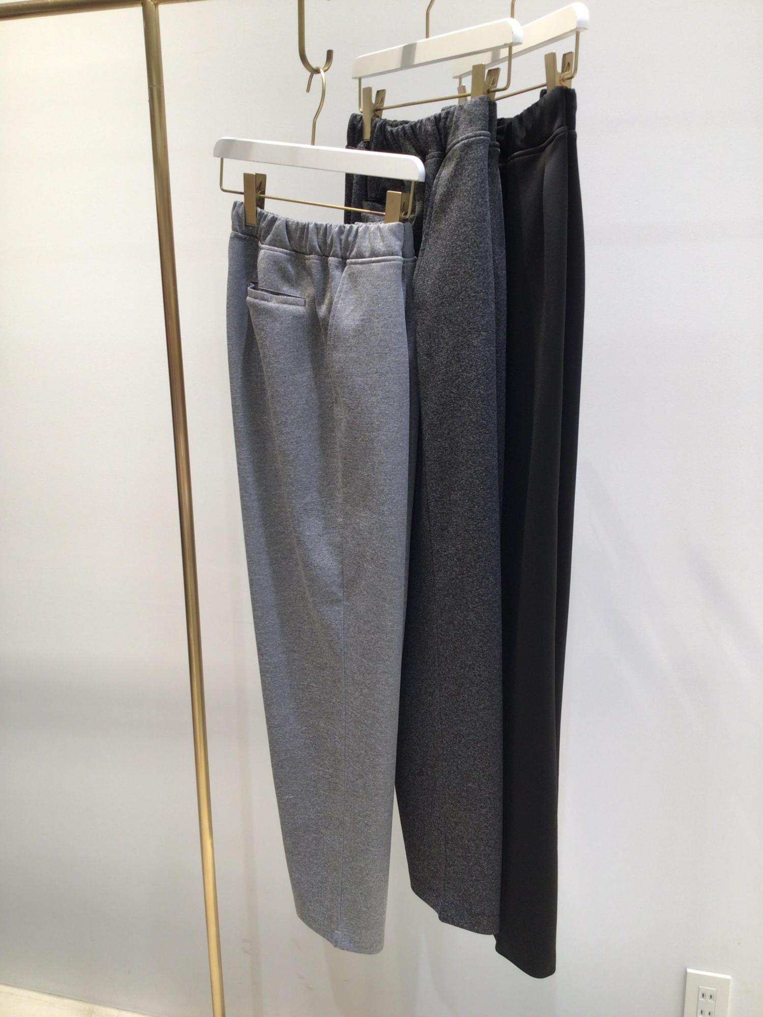 ダンボールイージーパンツ Staff Outfit Adam Et Rope アダムエロペ