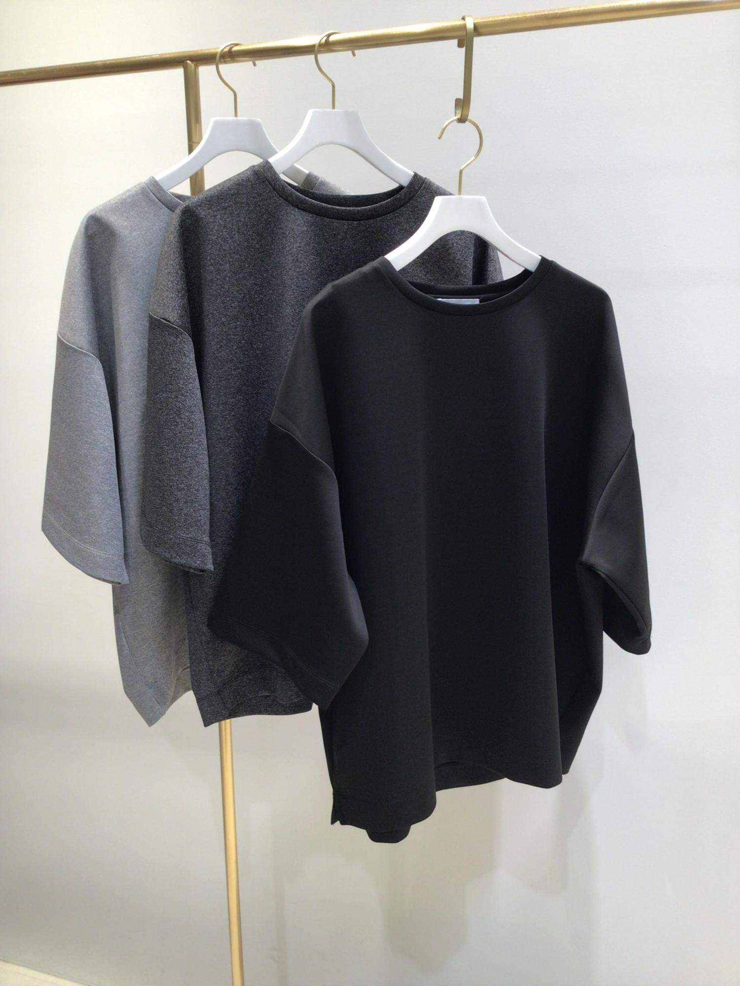 ダンボールビッグtシャツ Staff Outfit Adam Et Rope アダムエロペ