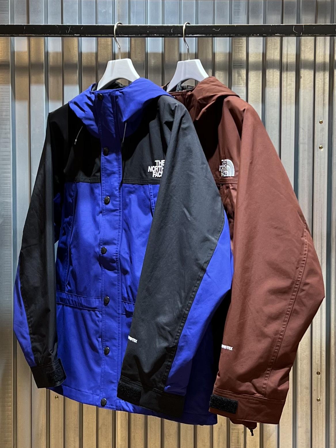 THE NORTH FACE Mountain Light Jacket | STAFF OUTFIT | ADAM ET ROPE 