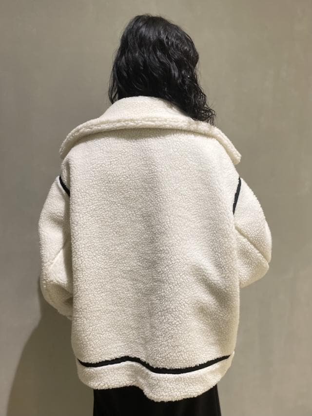 【美品】アダムエロぺ　ボアアウター　リバーシブル　オーバーサイズ オーバーサイズリバーシブルボアブルゾン】 / osari / ADAM ET