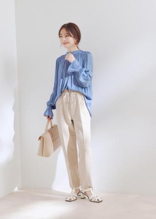 ♡新品未使用♡ 大人気完売品♡ 前後2WAYシャーリング入り割繊ブラウス VIS(ビス) / 【洗える】前後2WAYシャーリング入り割繊ブラウス