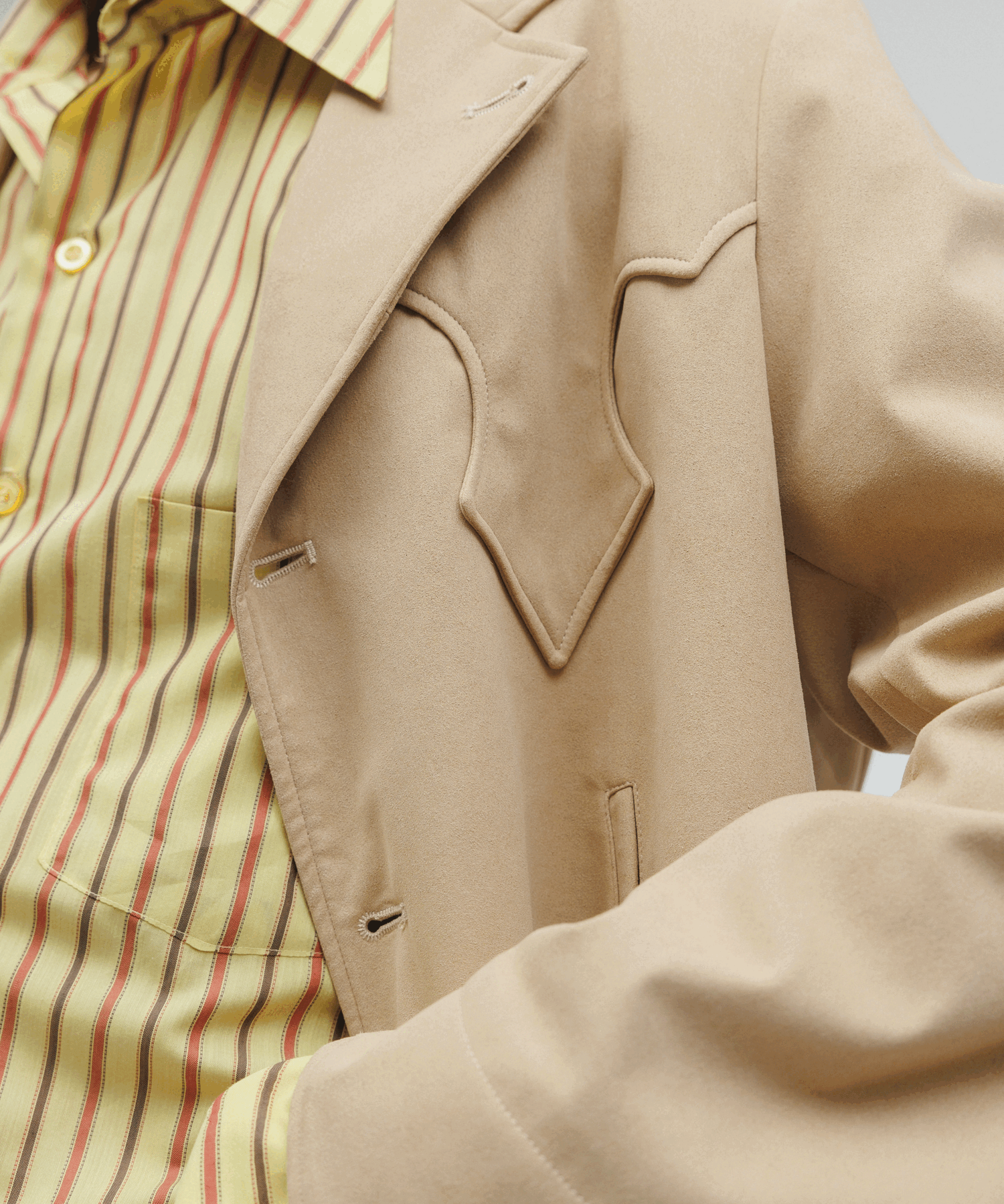 GLOWNY ピュアモダールカットソー　IVORY SHELL 韓国 GOBELIN-STYLE JACQUARD SHIRT JACKET WITH FRINGE HEM DESIGN(M