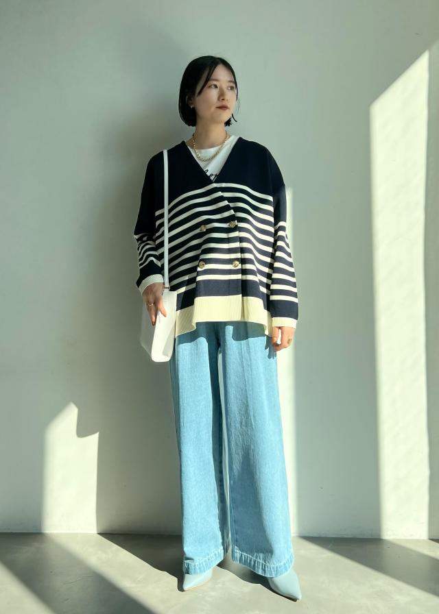 J’aDoRe限定カラー金ボタンニットカーデ