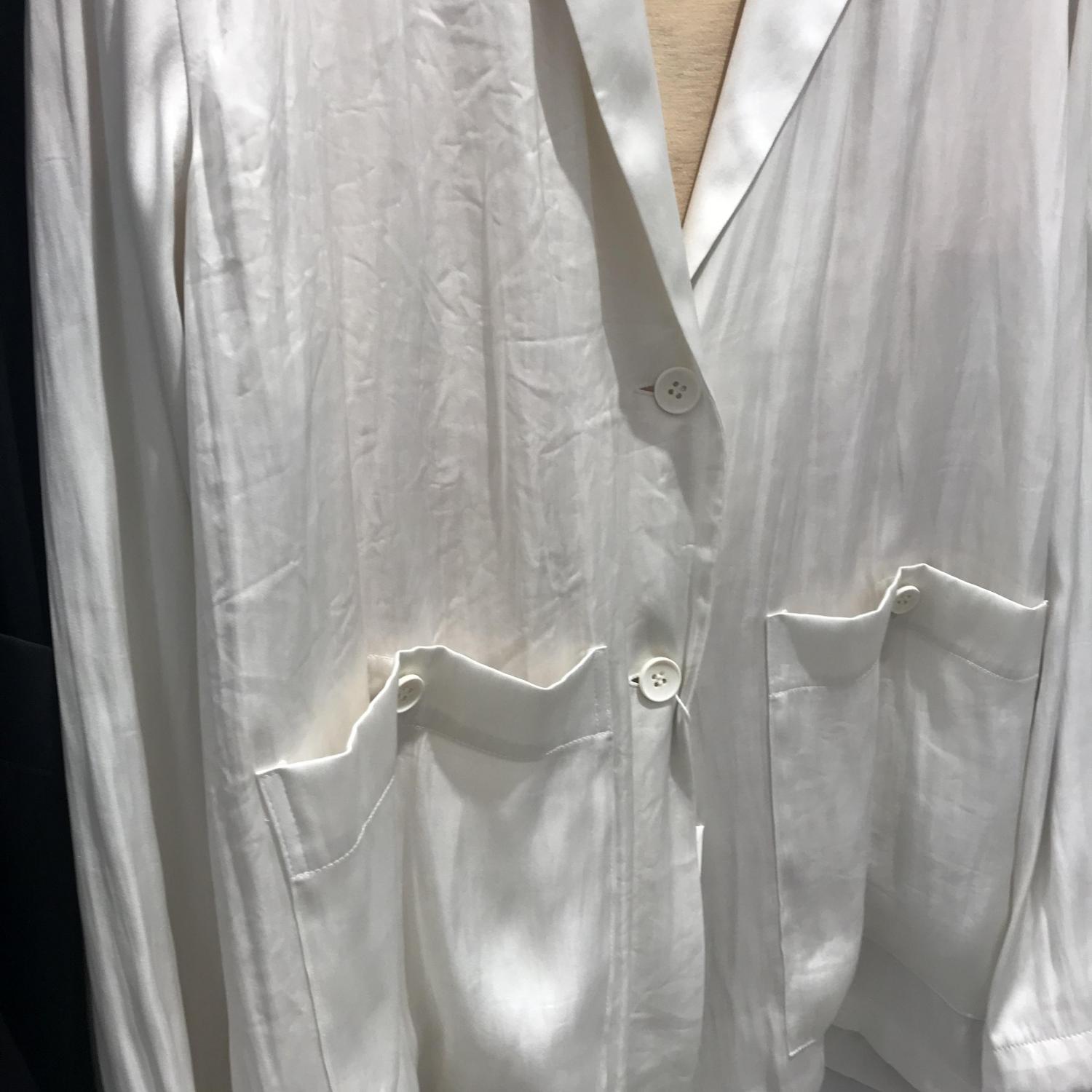 サテンシャツジャケット | STAFF OUTFIT | ADAM ET ROPE サテンシャツジャケット | STAFF OUTFIT | ADAM ET ROPE