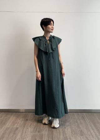 Bonjour フリルノースリーブワンピース tocco closet（トッコ クローゼット）の「肩フリル付きフラワー