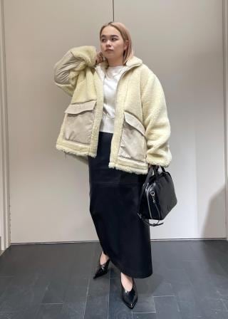 【未使用級♡着用1回】エリザベッタフランキ　ジップアップニットブルゾン　38 ダンボールニットZIPブルゾン/earth music&ecology（アース