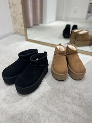 ADAM ET ROPÉ FEMME(アダム エ ロペ ファム) / 【UGG】Classic