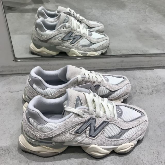 NB9060と725 / ぐち / ADAM ET ROPÉ FEMME ｜J'aDoRe JUN ONLINE