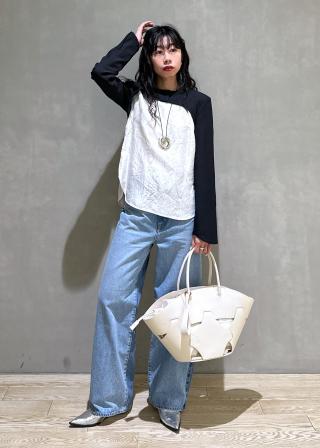 ADAM ET ROPÉ FEMME(アダム エ ロペ ファム) / グロッシーTブラウス