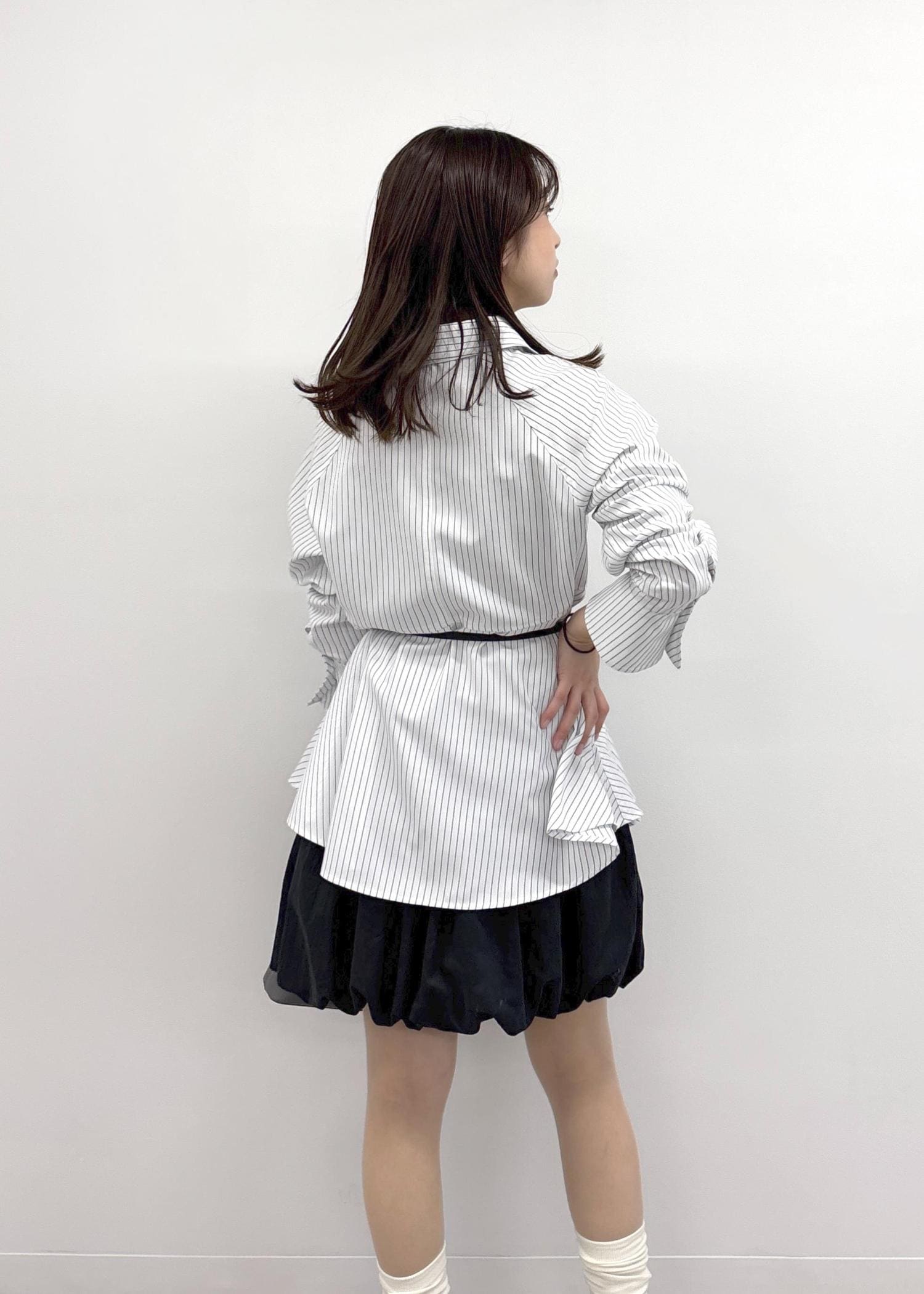 ヘリンボーンミニスカート ブラックとホワイト NAUTICA/ヘリンボーン ツイードカットオフ ミニスカート