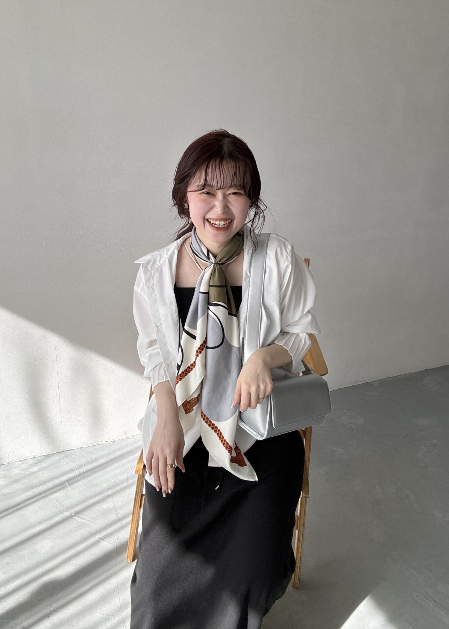 【気分に合わせてコーデ♪】LV × チェリー スカーフ 村上隆コラボ♪】Louis Vuitton モノグラム チェリー スカーフ