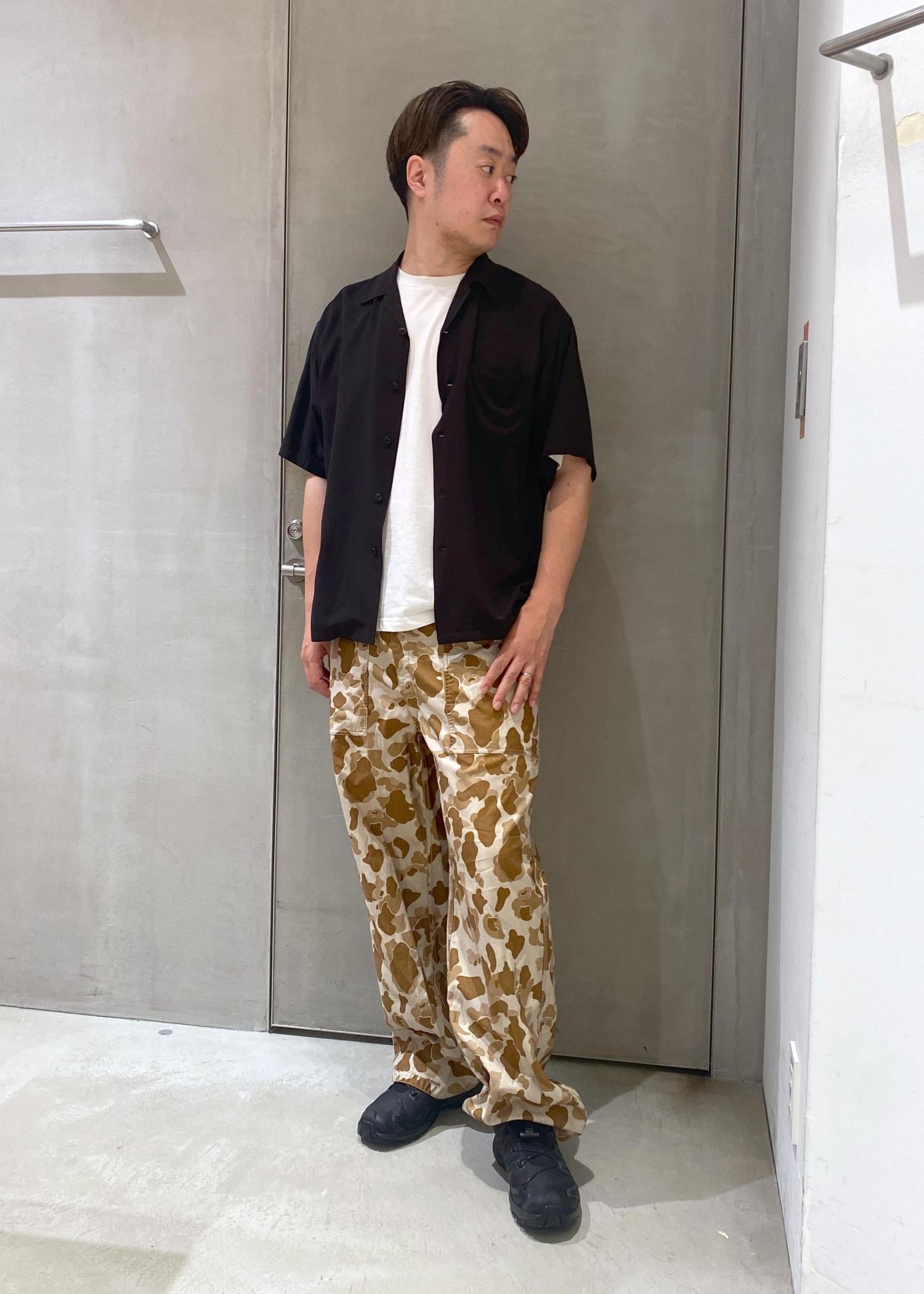 SHEENA カーゴパンツ 折り返しウエスト迷彩柄カーゴパンツ