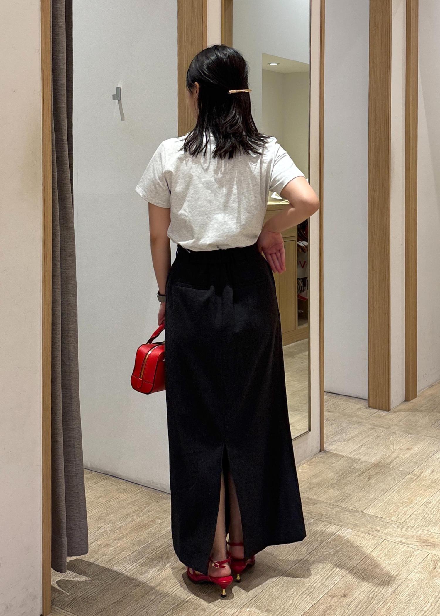 Tシャツを普段着にさせない低身長のお出かけコーデ / suzu / VIS