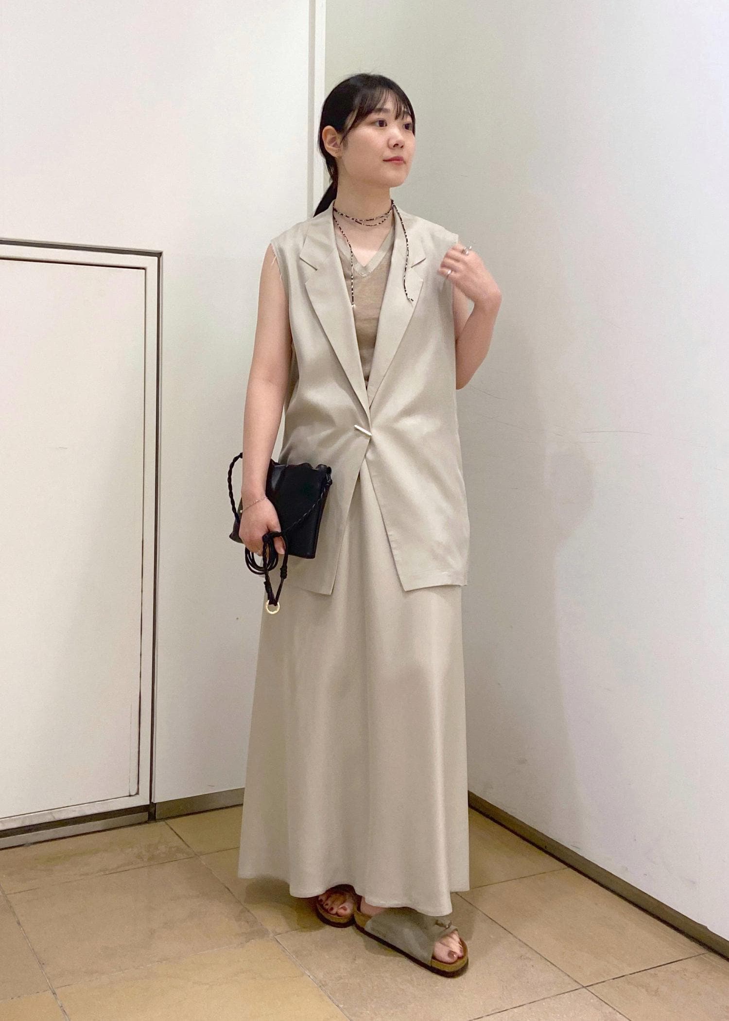 人気ブランドの adam SALON / miyai / キュプラツイルセットアップ et ｜J ropé パンツ