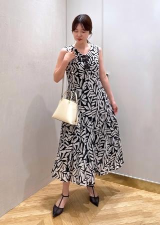 リアルレザーチェーンモチーフフラットパンプス / ASAKI / ROPÉ
