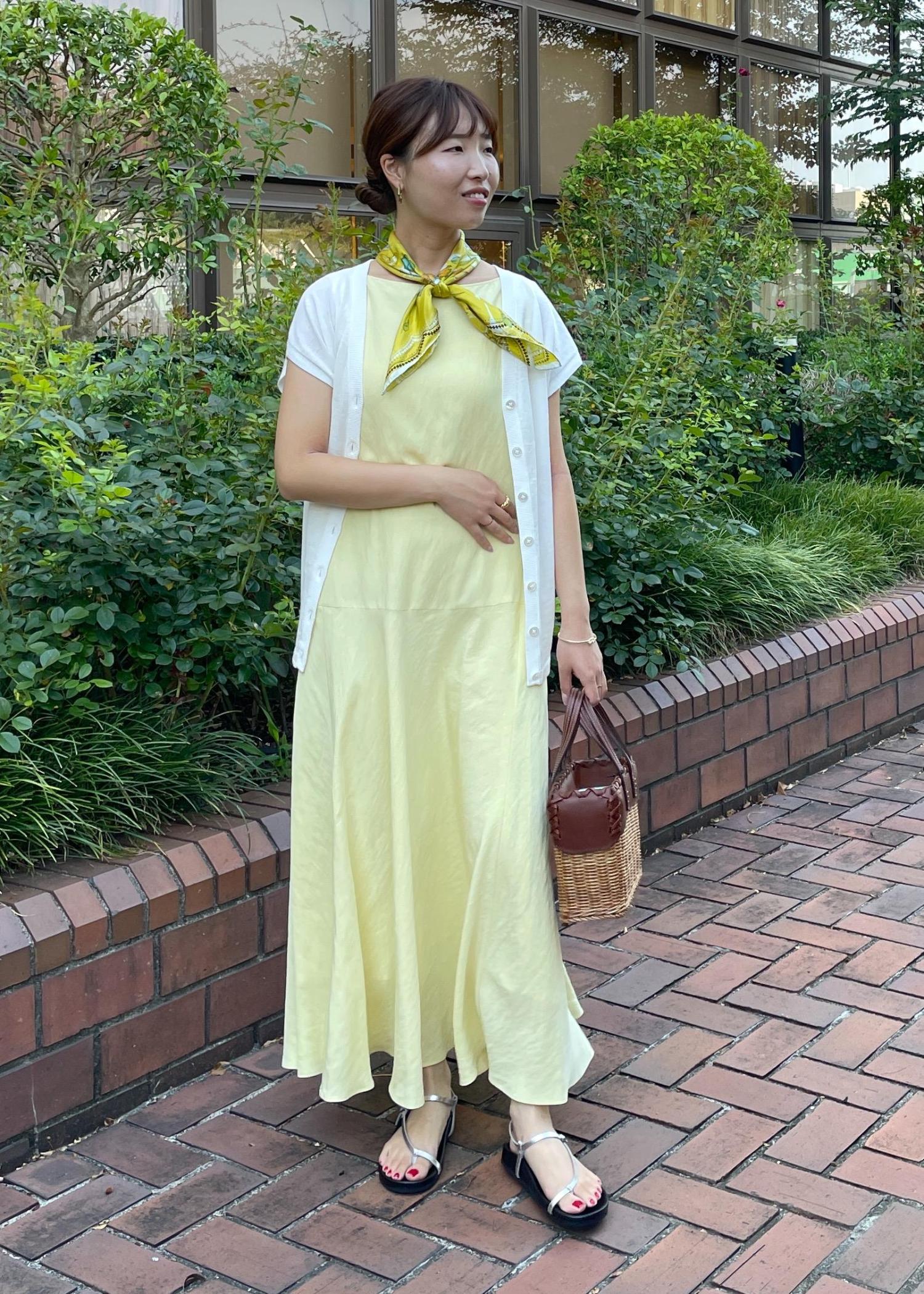夏秋着用可♡タイトワンピース デートに最適なお出かけコーデ 男ウケ確定な【ブラック・黒色サマーニットワンピース】の夏