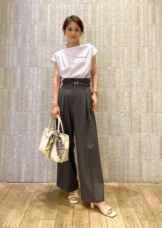 ⭐︎大人気⭐︎VERSUS VERSACE スカーフ柄 ブルゾン 黒×金 48サイズ 199999-028_6.jpg