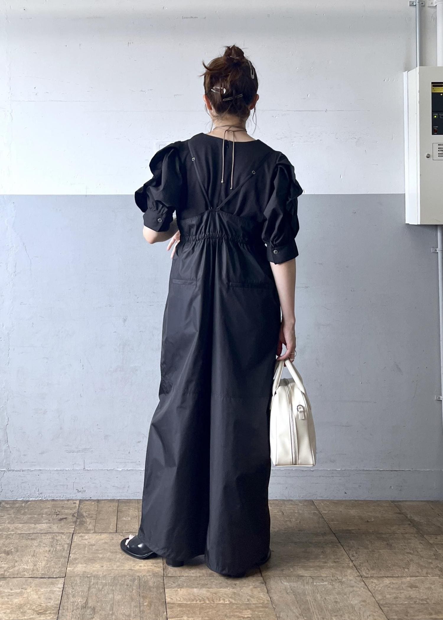 美品⭐️アダムエロペ　シャイニータフタ撥水ロンパース シャイニータフタ撥水ロンパース / Haruno / ADAM ET ROPÉ FEMME