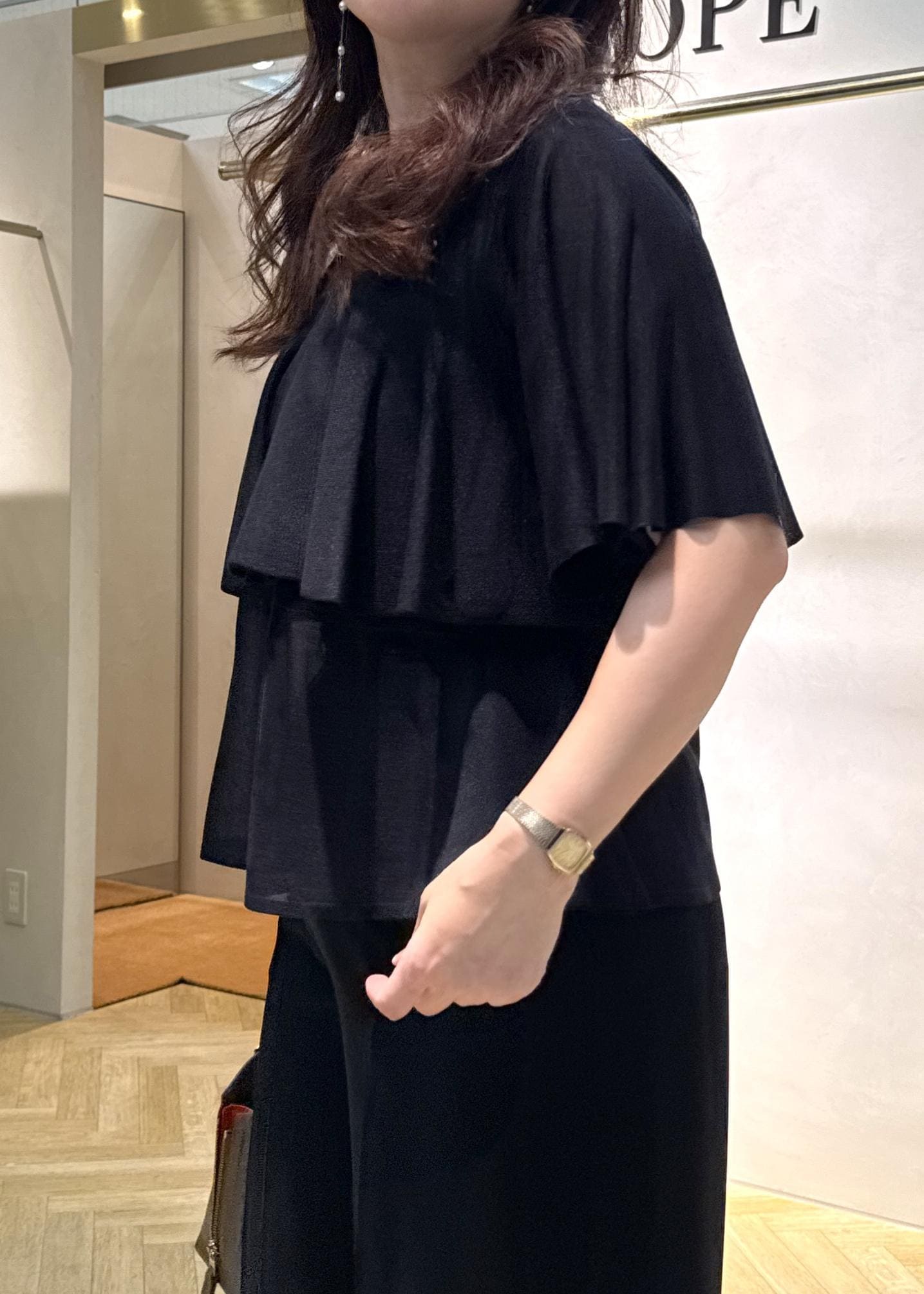 専用♡ カナダ百貨店購入 ティアードフリルのふんわりスリーブニット セール】《5color》ティアードフリルリブニット【洗濯機洗い可