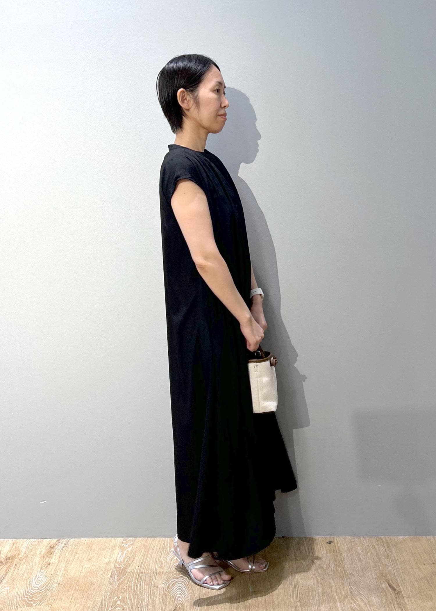 大人気！ 極美品✨ エブール ロングワンピース スキッパー ホワイト 36号 大人気！ 極美品✨ エブール ロングワンピース スキッパー