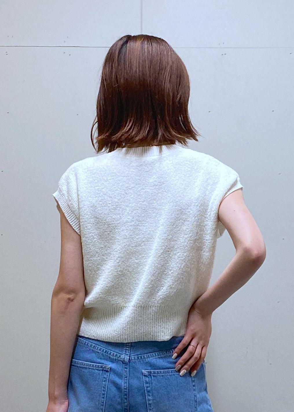 FILA❦くるみボタンが愛らしい優しいお色味のクラシカルなプリーツワンピース❦ FILAくるみボタンが愛らしい優しいお色味のクラシカルなプリーツ