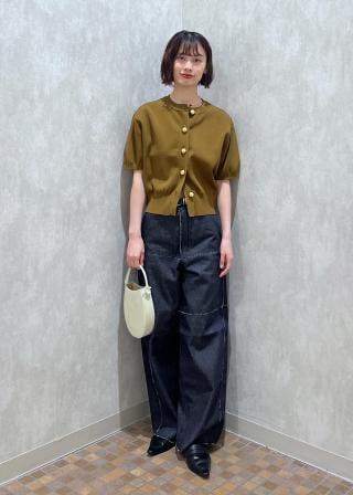 megu様アダムエロペ　カラー付きハーフスリーブカーディガン　新品　オフホワイト ADAM ET ROPE' カーディガン 「サステナブル」カラー付きハーフ