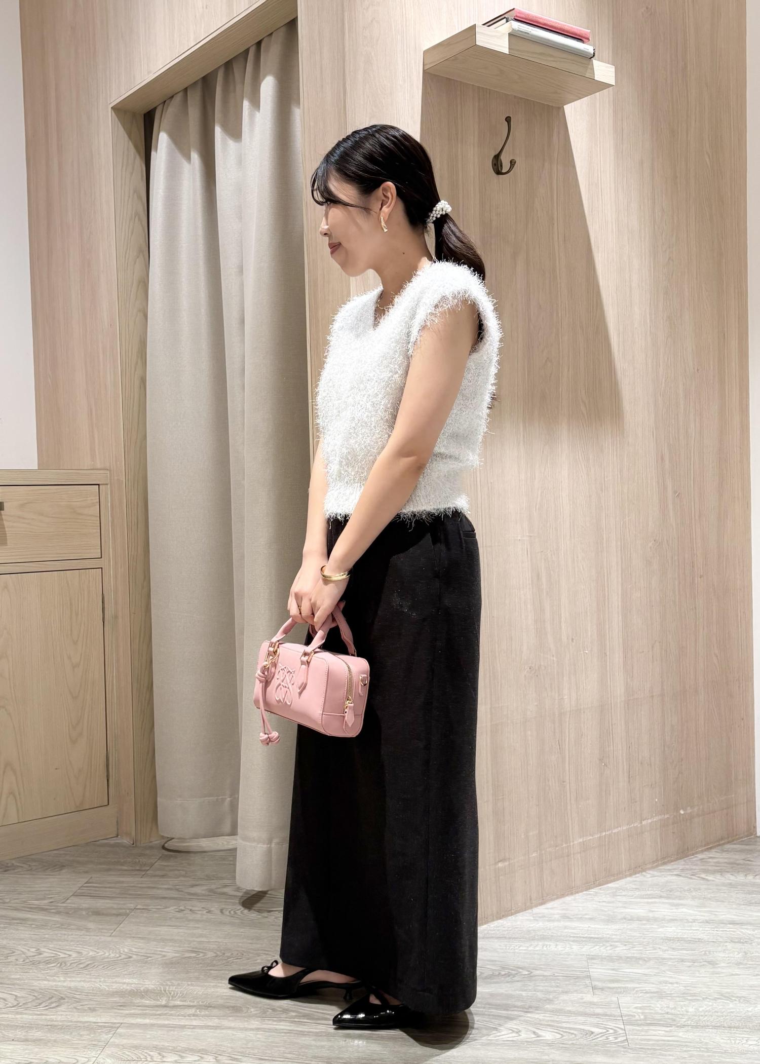 オカピ様 C5434 モノトーンコーデ 秋を先取り！モノトーンコーデ / Sari / VIS ｜J'aDoRe JUN ONLINE