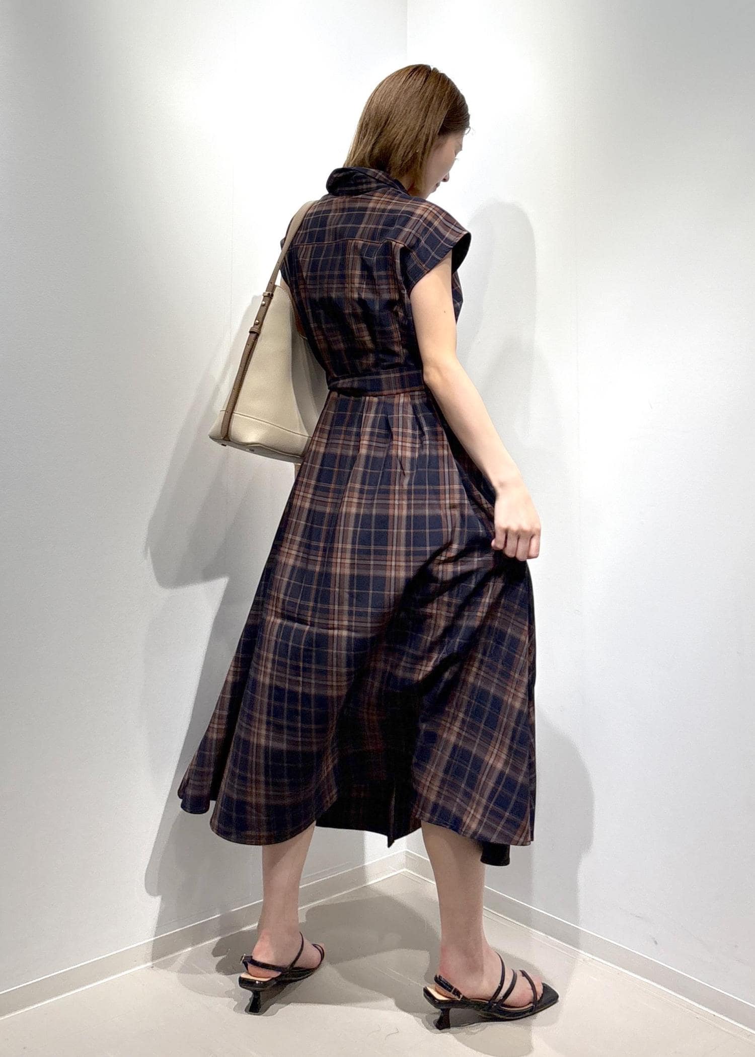 春を満喫♪ワンピース ひざ丈 春コーデ デート・女子会・お出かけに最適 今年も、優しい春が舞い降りた🌸 #春服コーデ #春コーデ #白