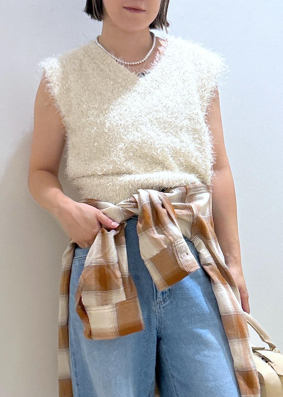 フェザーヤーンニットベスト / miki / VIS ｜J'aDoRe JUN ONLINE