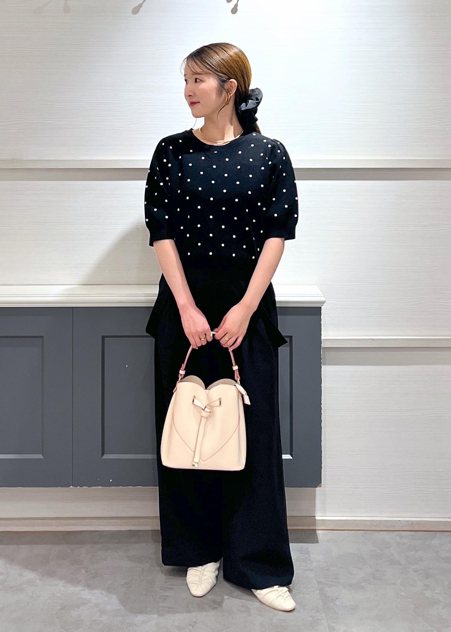 ブラックコーデ♡ / misaki / VIS ｜J'aDoRe JUN ONLINE