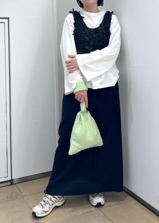 ADAM ET ROPE' 黒 テープヤーンベスト アダムエロペ 美品 ADAM ET ROPÉ FEMME(アダム エ ロペ ファム) / テープヤーン