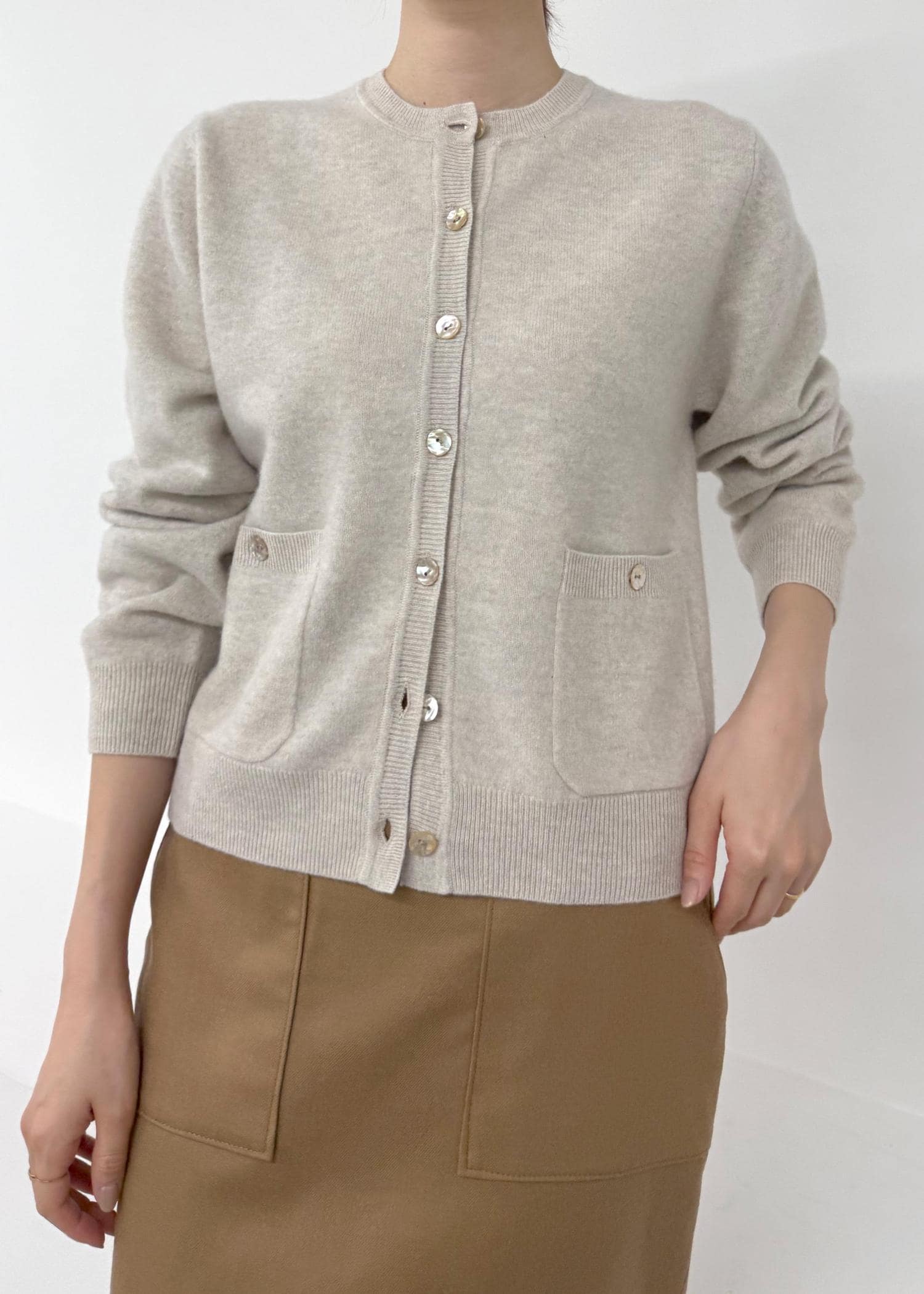 再値下げ！hue day to evening 新品☆未使用　スカラップスカート hue DAY TO EVENING｜スカラップミディスカート