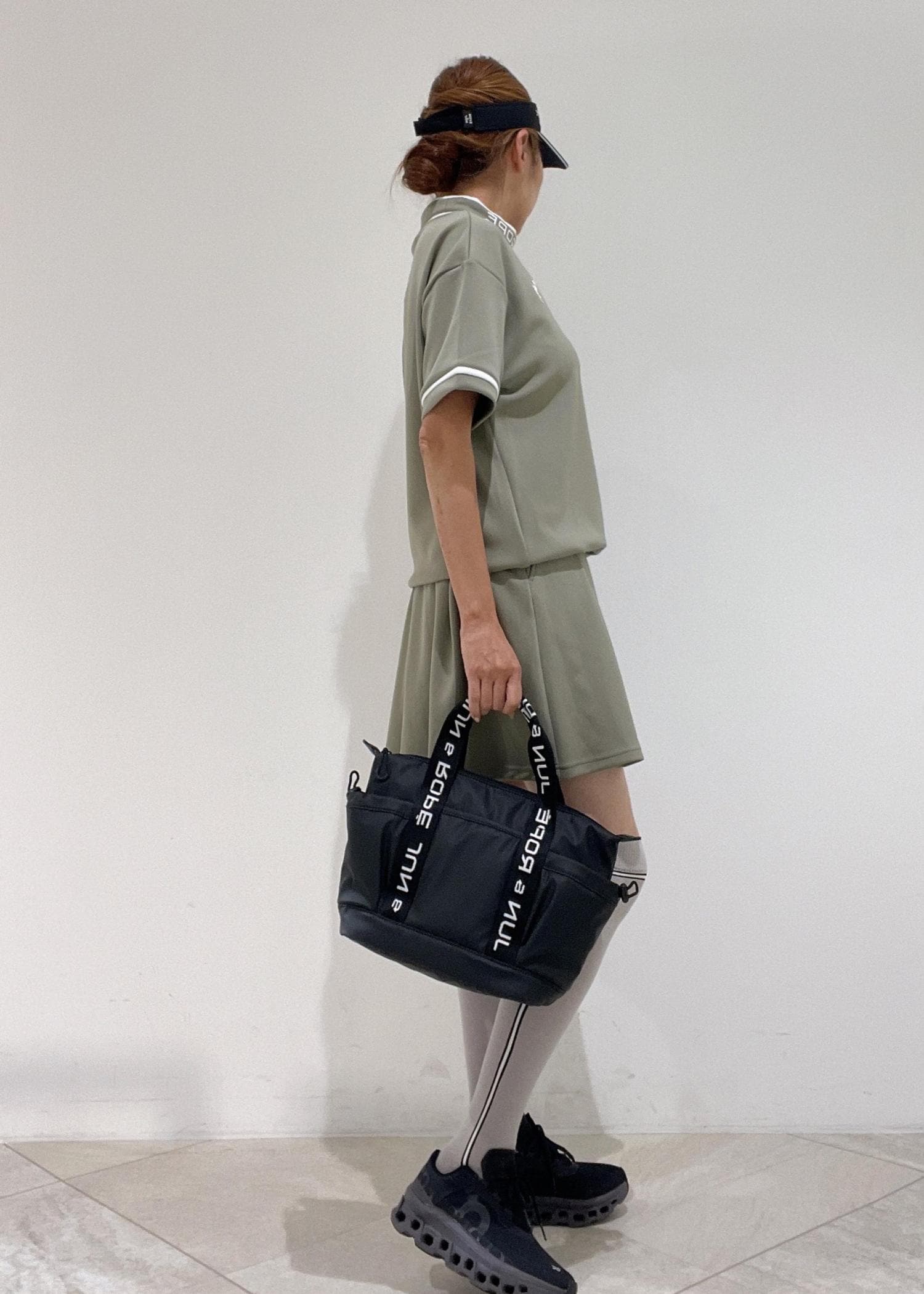 ゆってぃー　セットアップ ViViDAY セットアップ レディース ノーカラージャケット+パンツ