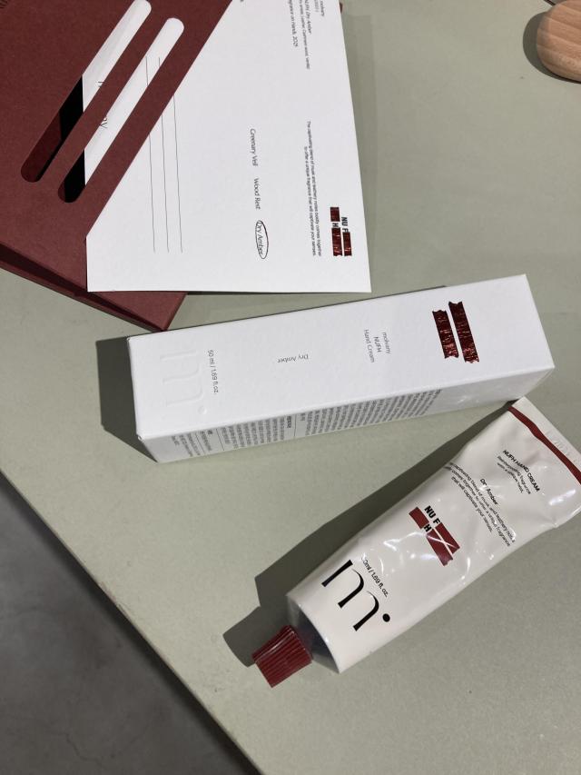 先行販売中！molvanyの新作ハンドクリーム