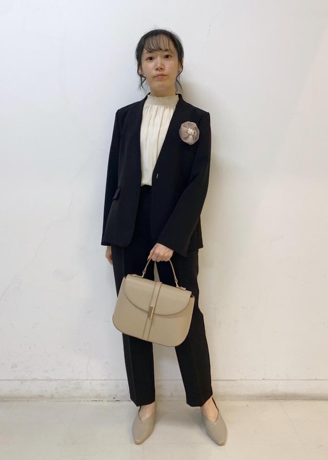 CEREMONY STAFF SNAP | 2026年最新の卒園・入学式ママコーデ | J'aDoRe