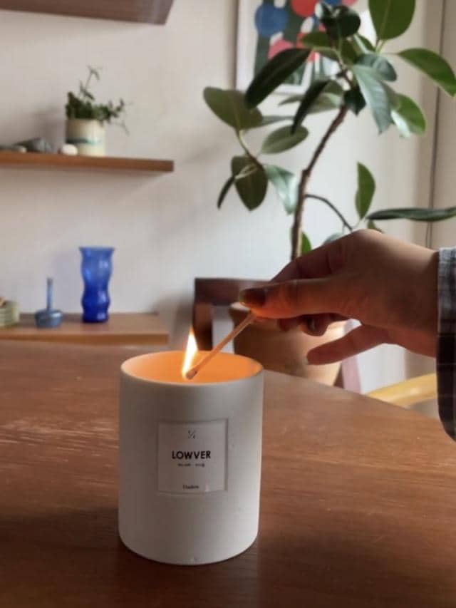 パチパチと焚火音に癒される、フレグランスキャンドル